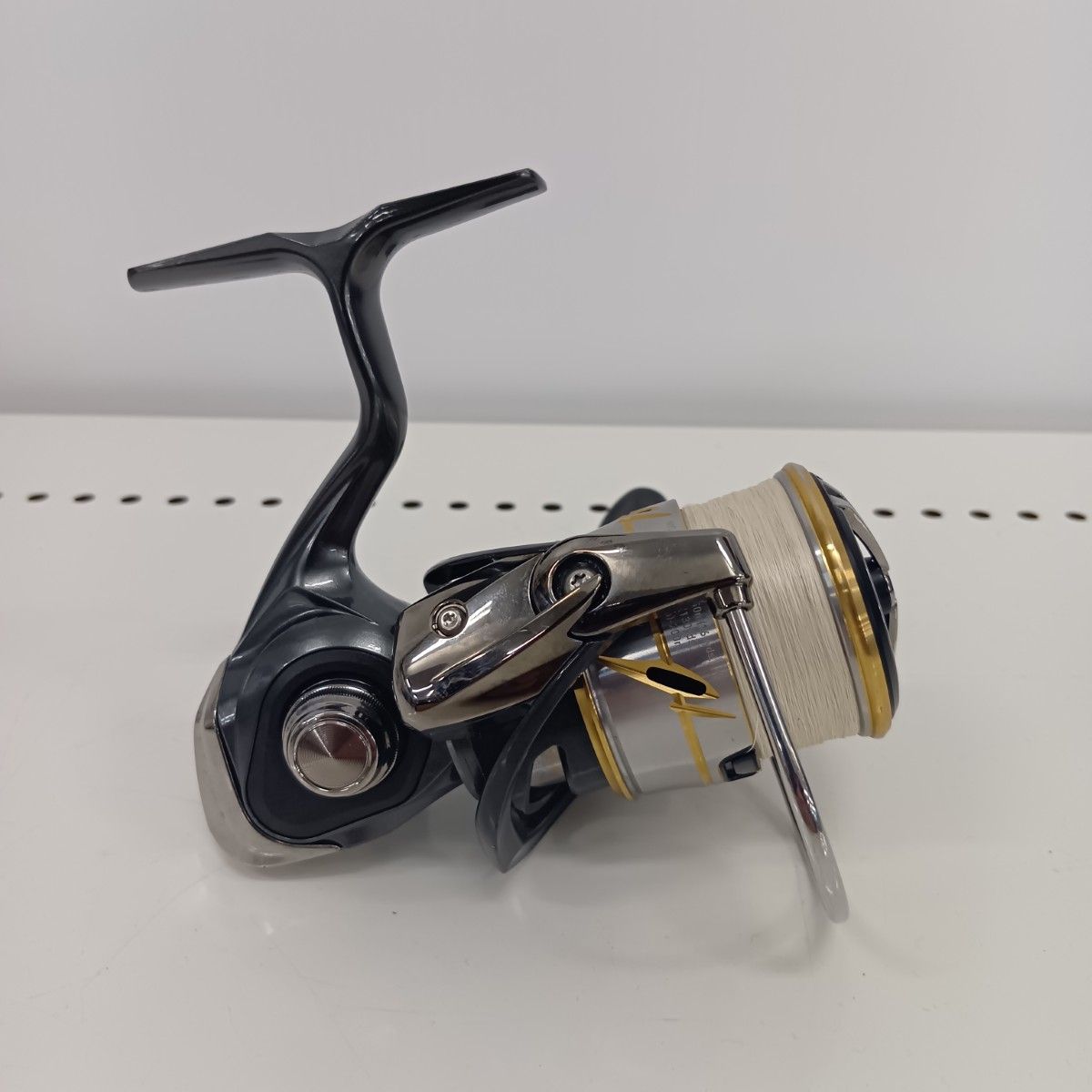 DAIWA ダイワ 276399 釣り用品 リール スピニングリール 20