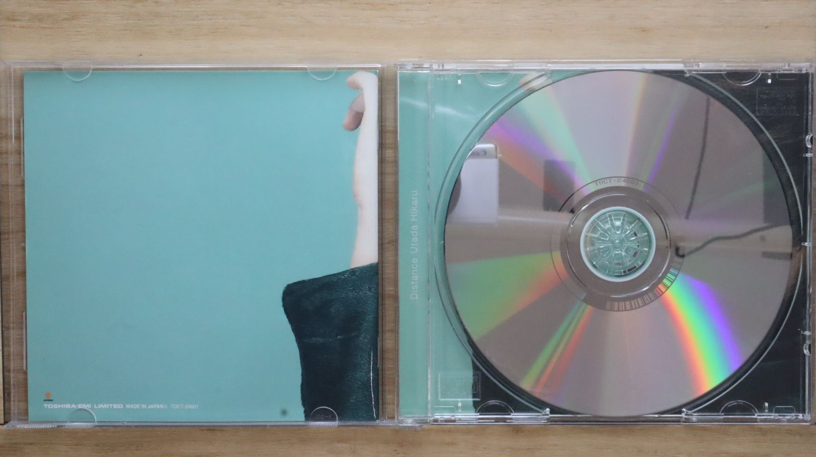 hikaru 10枚 国内盤CD☆宇多田ヒカル/Hikaru Utada□ Distance 【TOCT24601