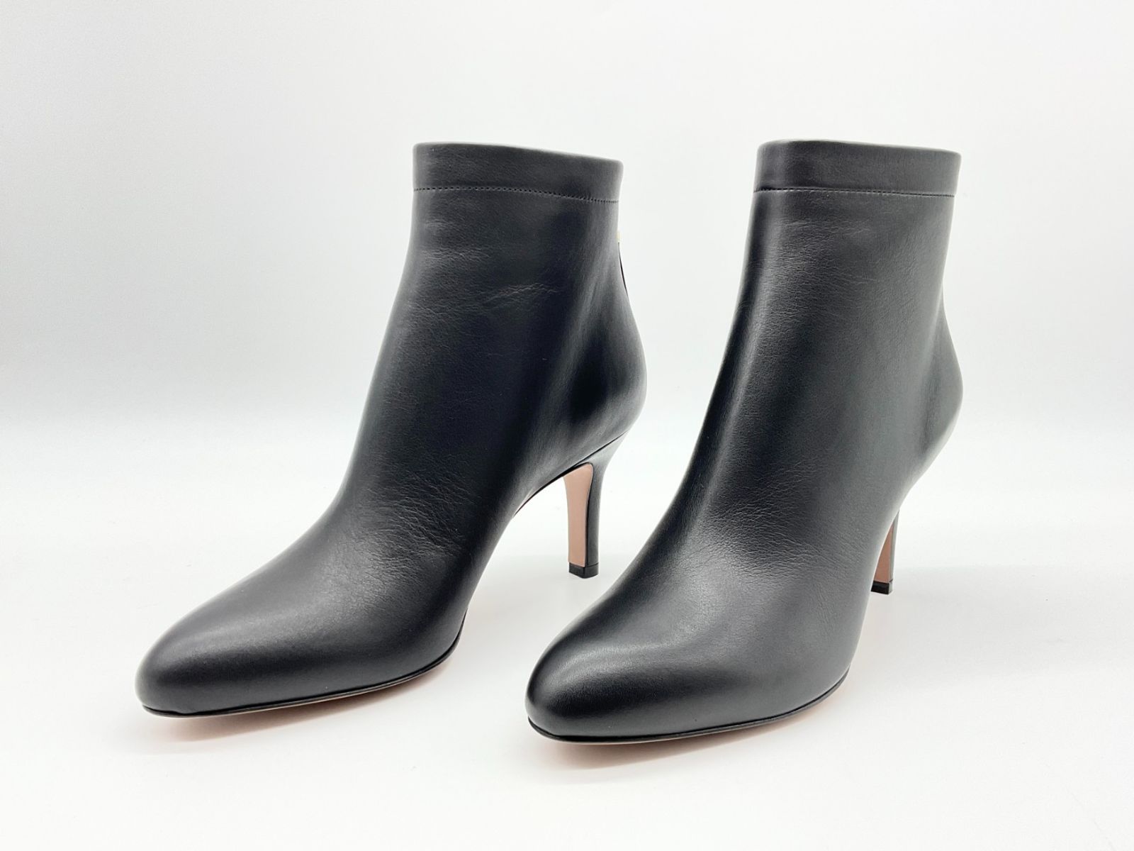 新品 PELLICO ペリーコ 36 ブラック ショートブーツ - メルカリ