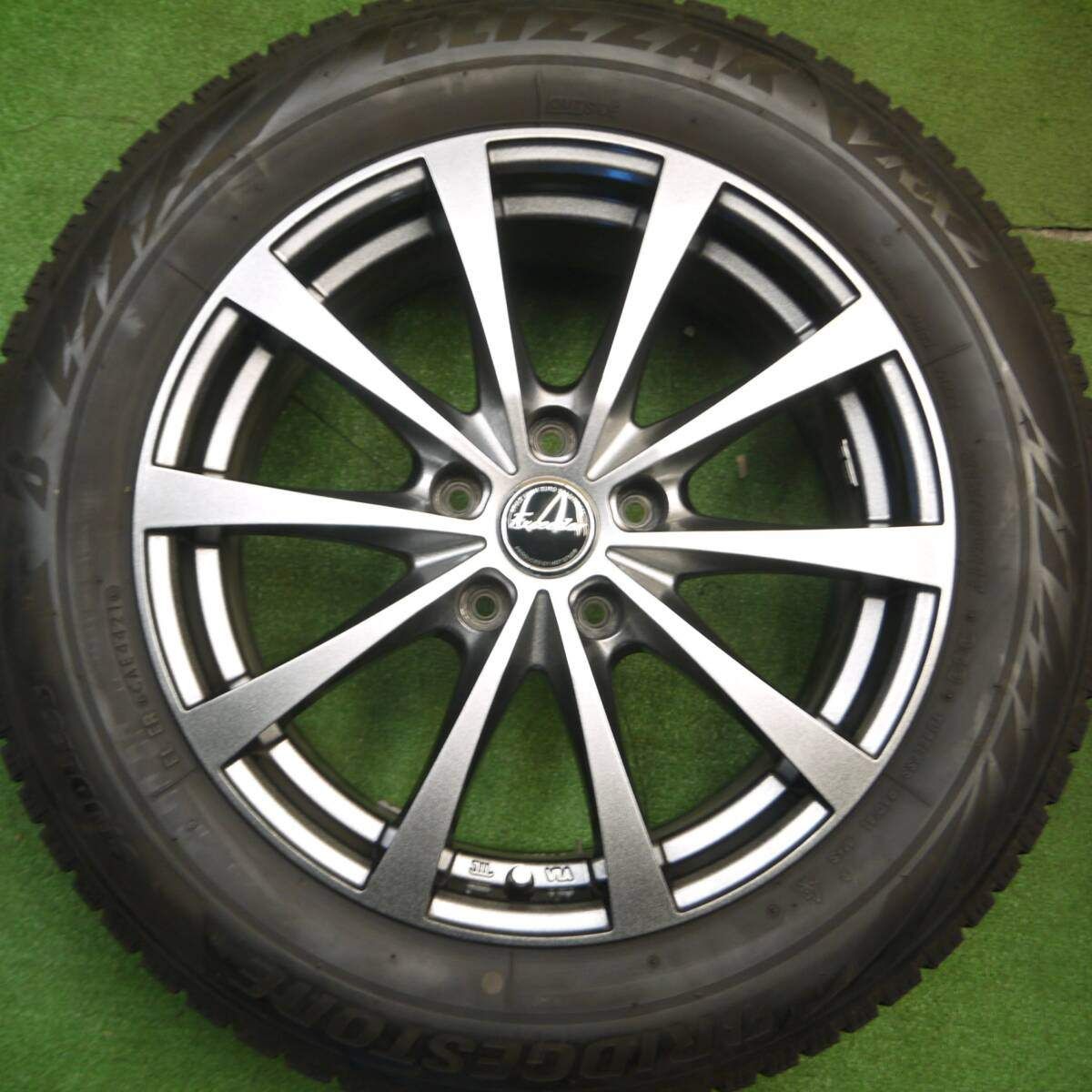 バリ溝‼️ブリヂストンスタッドレスセット2021年製215/60R17C-HR等 バリ溝‼️ブリヂストンスタッドレスセット2021年製215/60R17C-HR