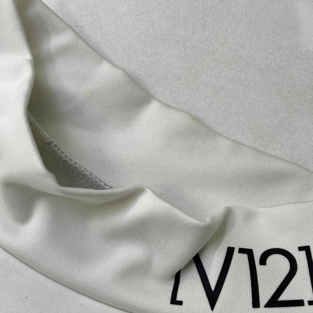 サイズ：L V12 ヴィトゥエルヴ  裏起毛ハイネック長袖Tシャツ  ホワイト系 [240101481239] ゴルフウェア メンズ ストスト サイズ：L V12 ヴィトゥエルヴ 裏起毛ハイネック長袖Tシャツ
