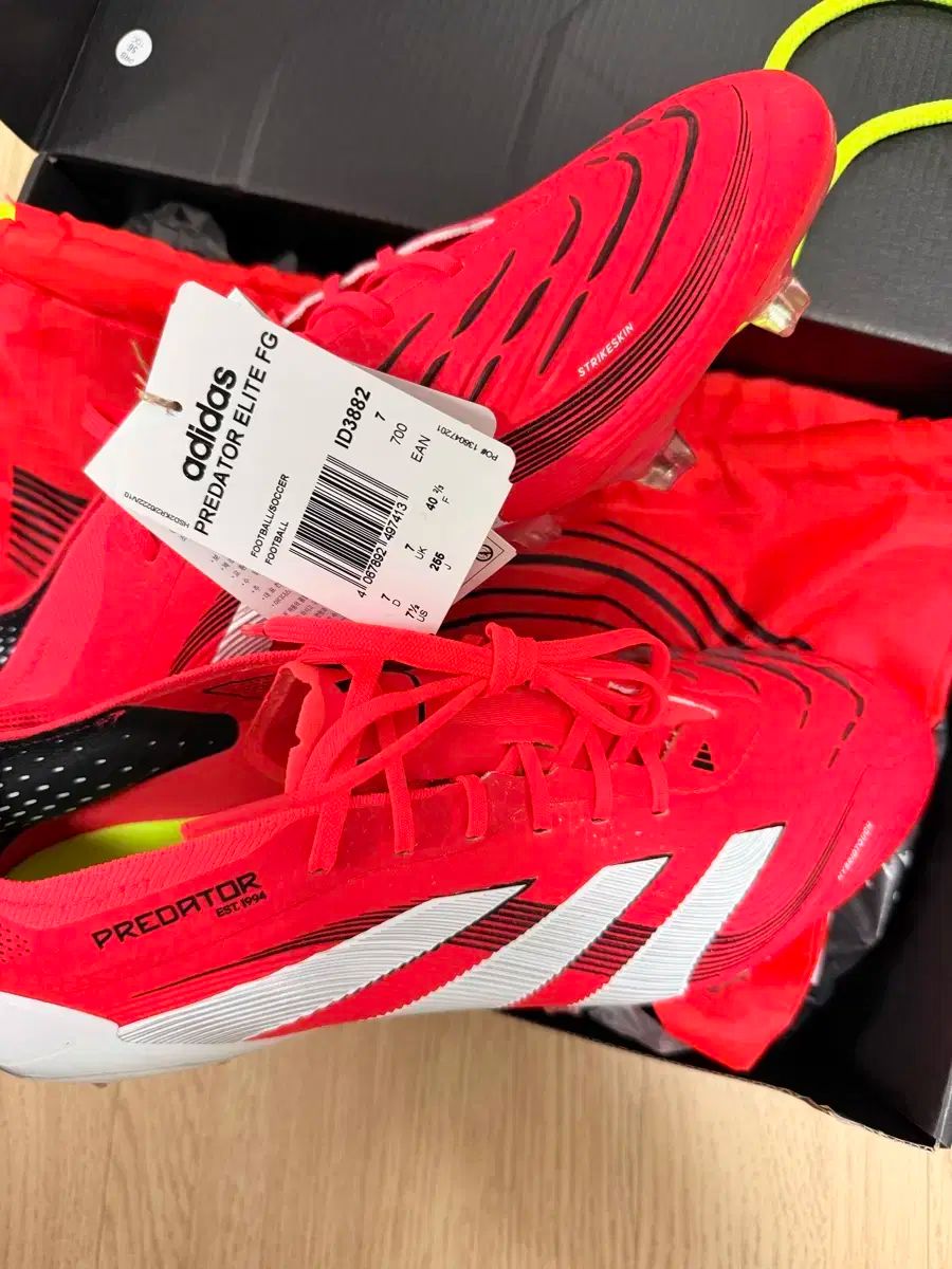 アディダス プレデター エリート LL (fg) トップ サッカーシューズ