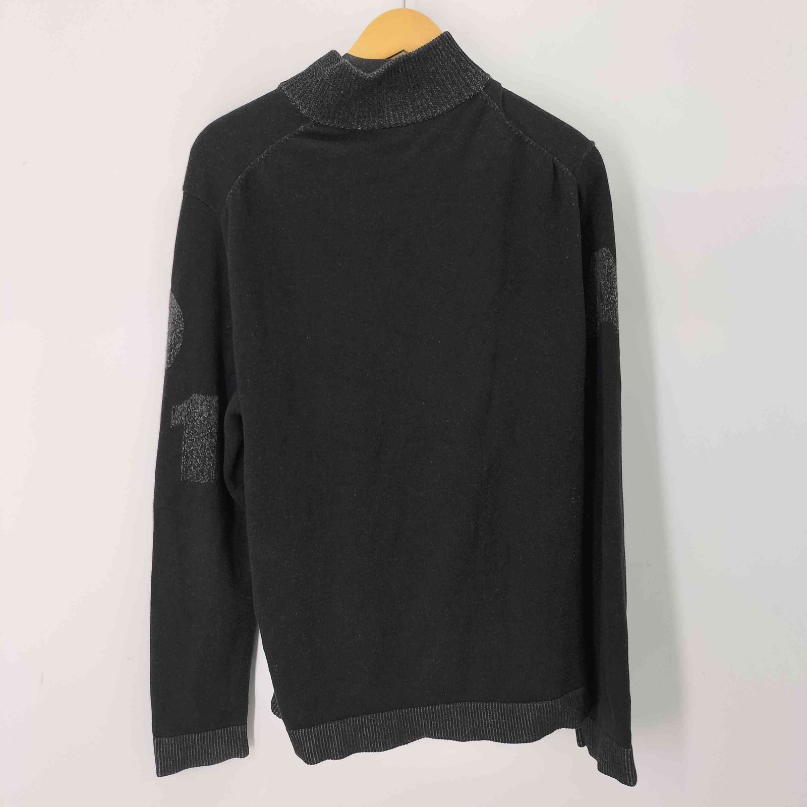 アルマーニエクスチェンジ ARMANI EXCHANGE ジップニット
