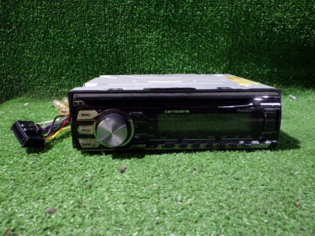 D2211-7　カロッツェリア　DEH-4100　CD1DIN　CD/USB動作確認済み