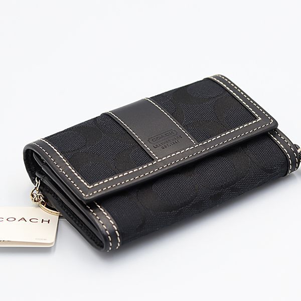 新品　コーチ　二つ折り財布　モノトーン　シグネチャー　小銭入れ有 COACHコーチ 二つ折り財布 シグネチャーエンボス パープル | francore