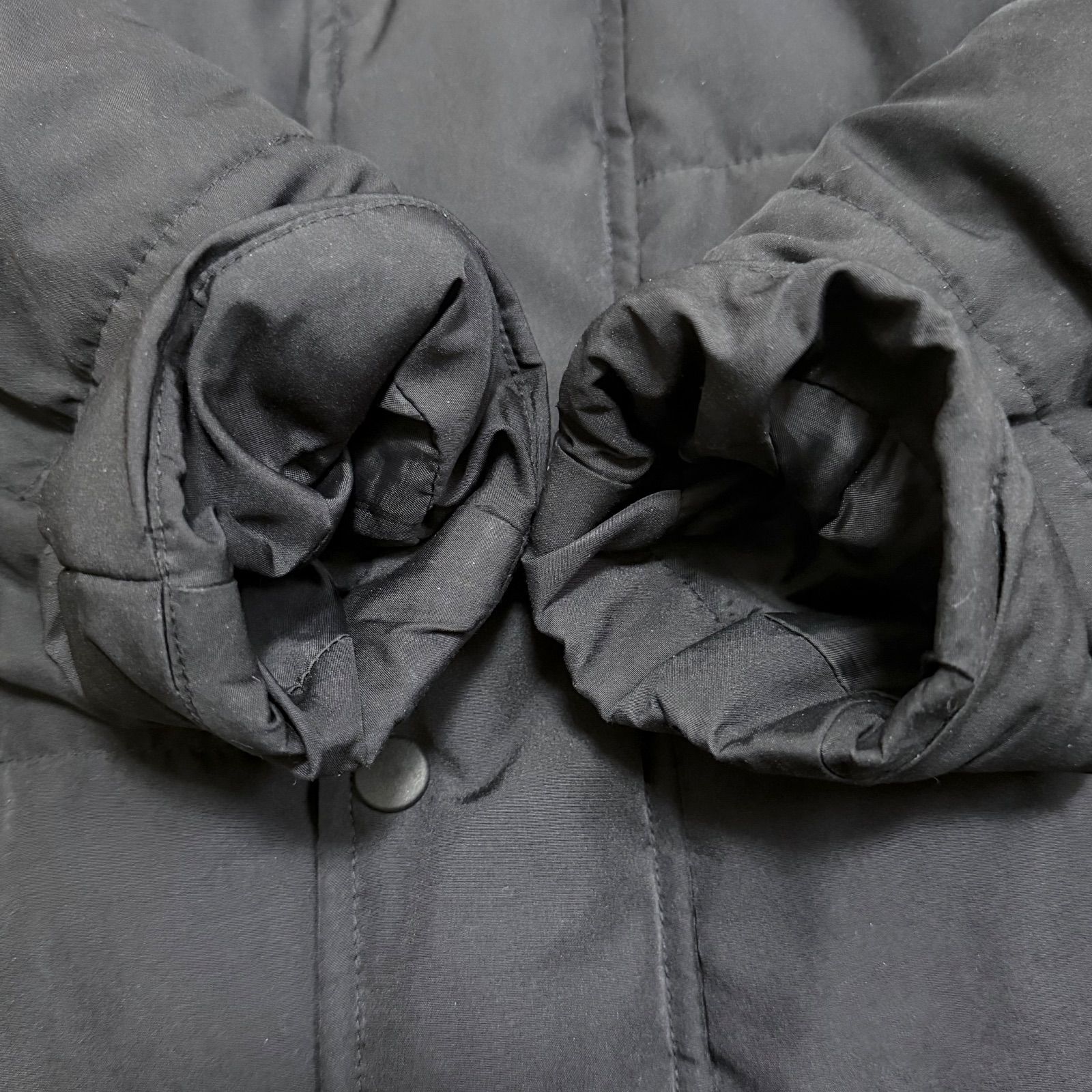 【美品】new balance ニューバランス ブラック ベンチコート Sサイズ 美品】New Balance ベンチコートブラック S ニューバランス 防寒