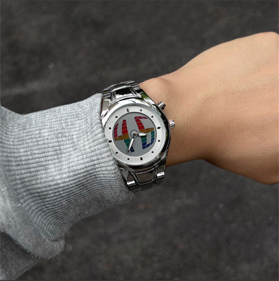 新品 y2k 丸型 00s腕時計 archivevintage ケルシウムウォッチ