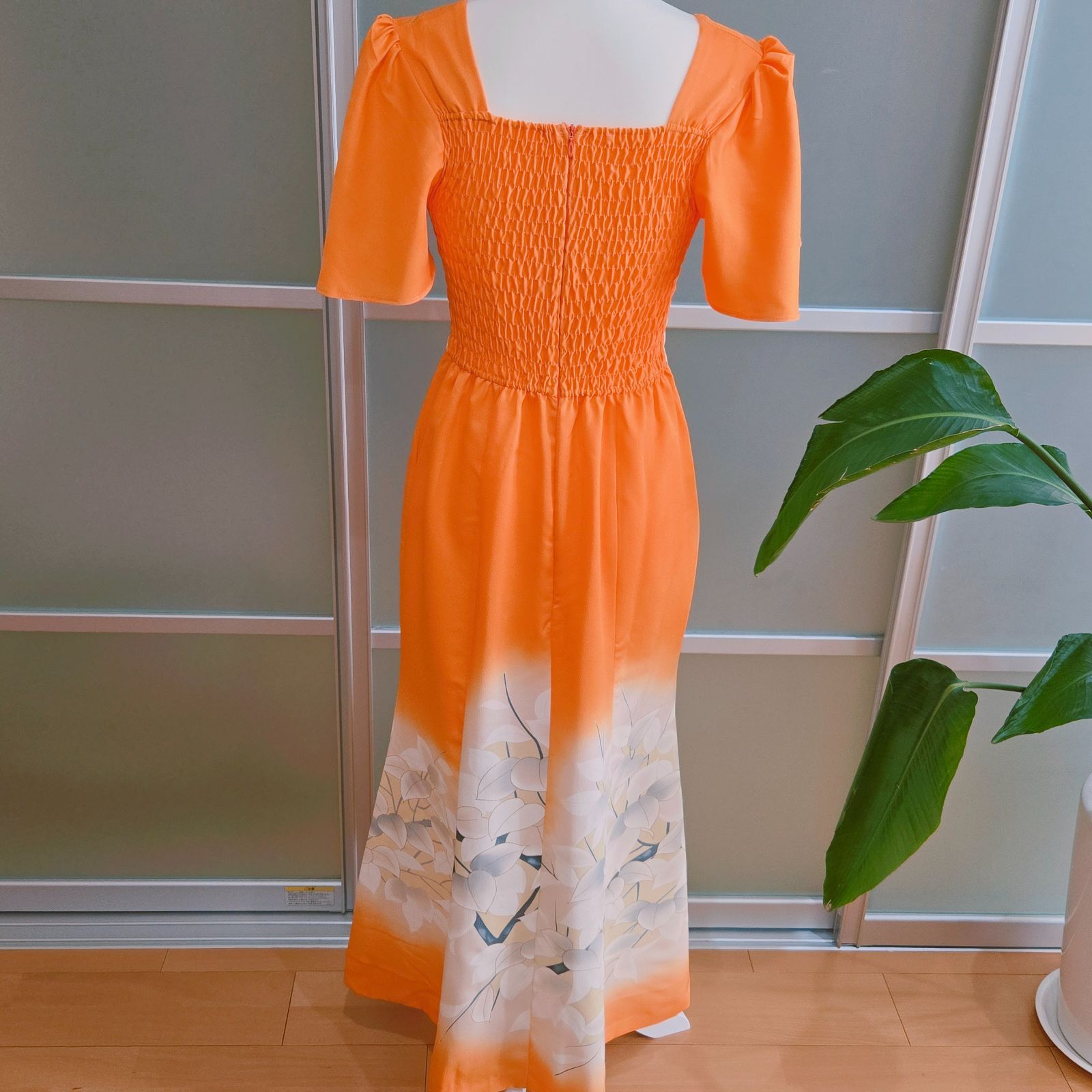 ○新品○正絹ワンピース○着物ドレス○スカーフ付○バックゴマ 