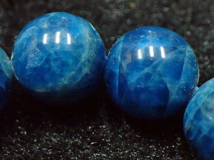 天然石ブレスレット】アパタイト (直径：12mm、48g) - メルカリ