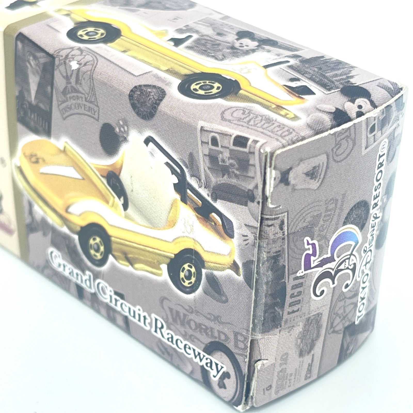 ディズニーリゾート限定トミカ　グランドサーキット・レースウェイ Amazon | TOMYトミカ【オリジナルトミカ】Disney vehicle