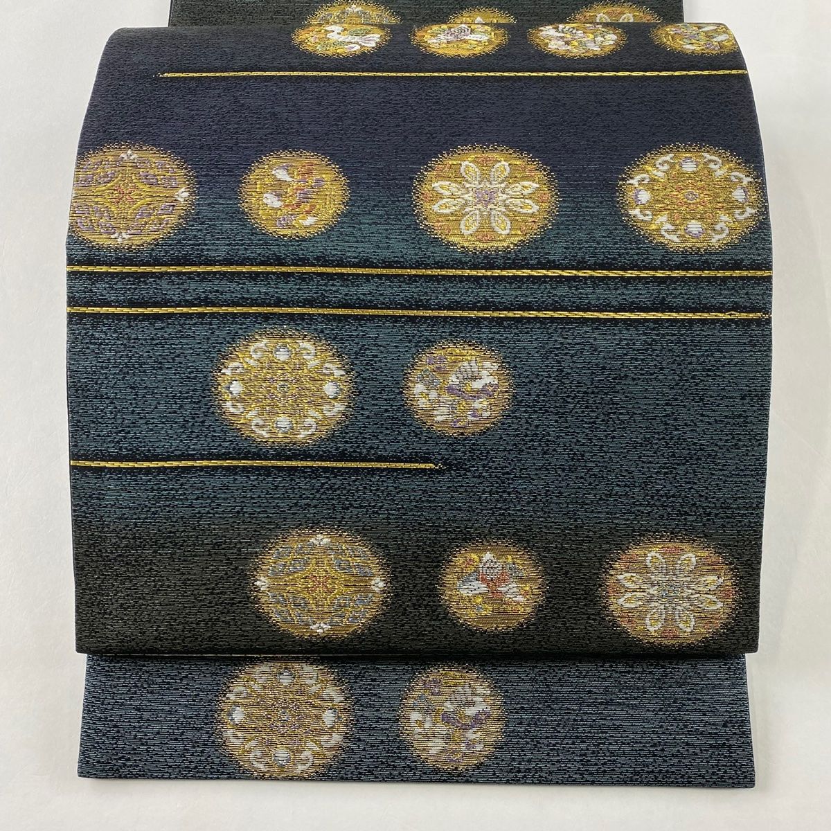 袋帯 美品 逸品 紋屋井関 落款 御寮織 向い鳥 花 金銀糸 箔 に