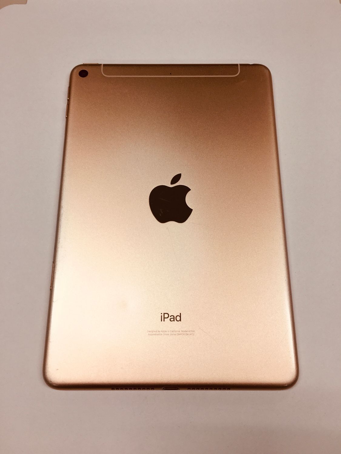 動作確認・初期化済み】 液晶美品 電池83％ SIMフリー Apple