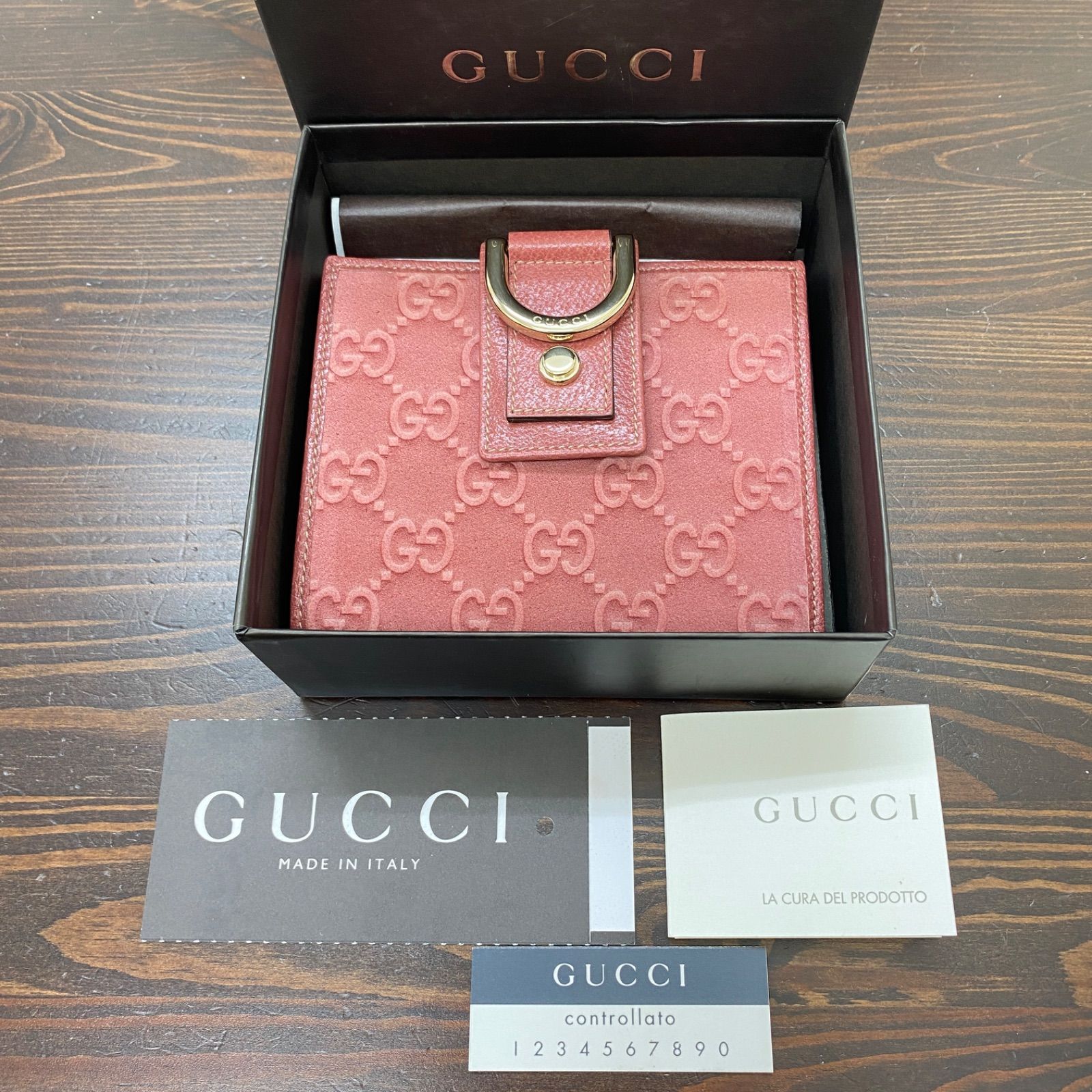 ✨美品✨ GUCCI グッチ 二つ折り財布 ピンク - メルカリ
