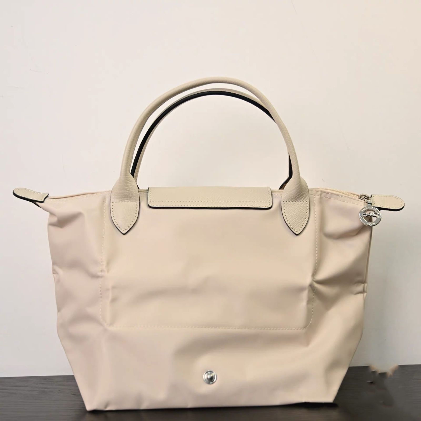 【新品】ロンシャン ル プリアージュ トートバッグ M オフホワイト LONGCHAMP - 【新品】ロンシャン ル プレアージュ トートバッグ