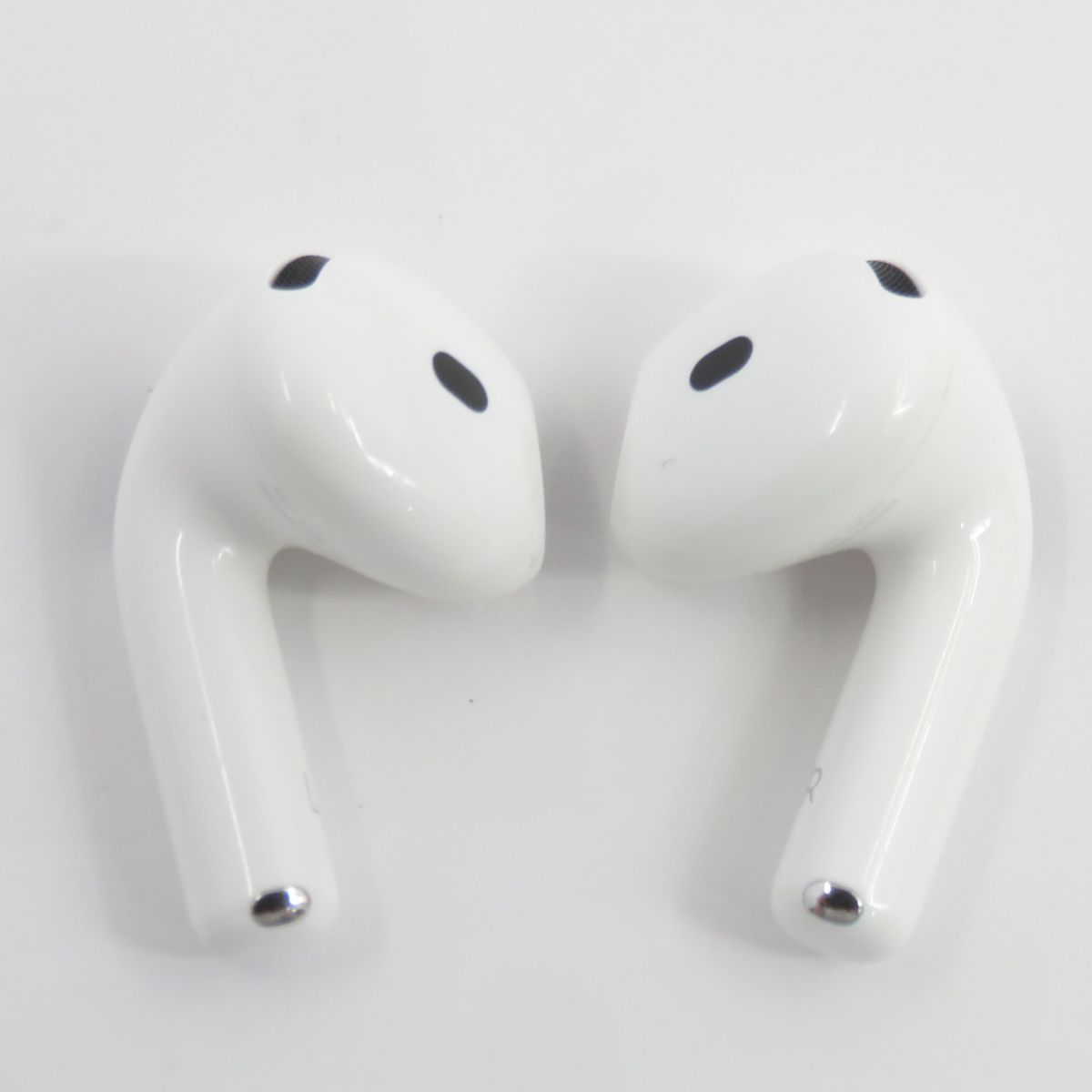 Apple AirPods 4 アクティブノイズキャンセリング搭載モデル MXP93J A