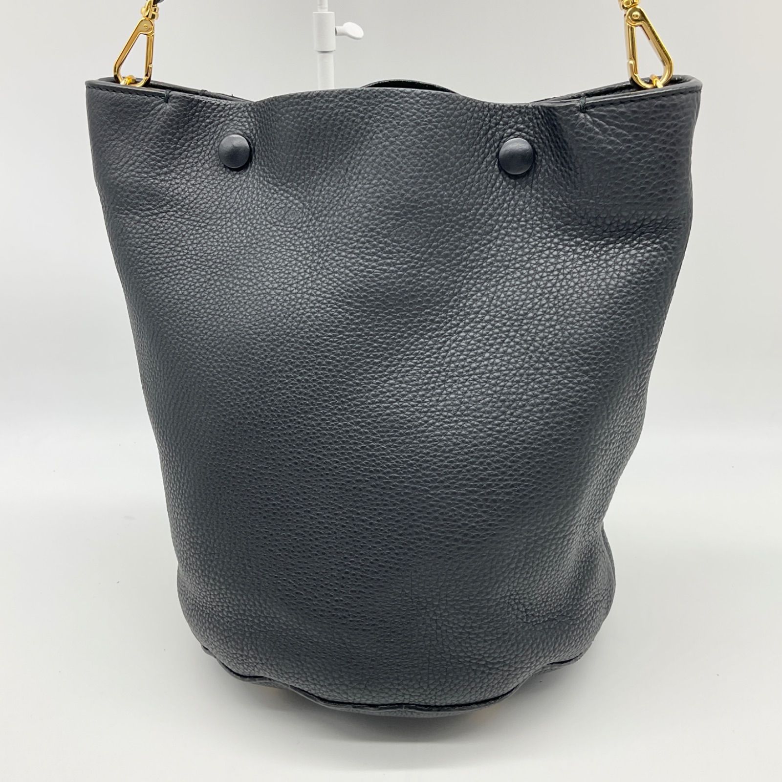 MARNI マルニ バケツ型バッグ ショルダーバッグ 肩掛け レザー
