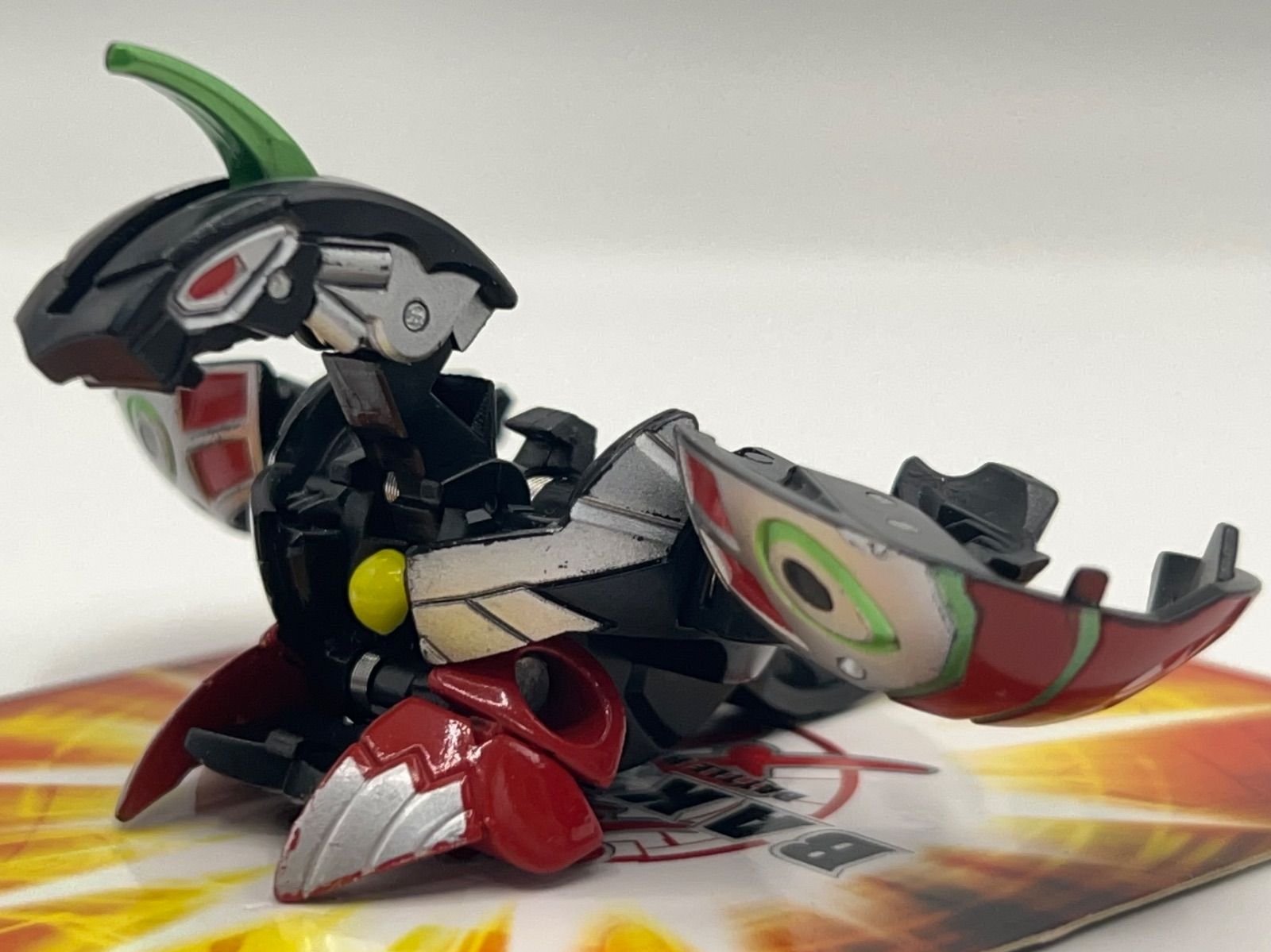 ジャンク 爆丸 ノヴァ・ヘリオス MKⅡ 560G 本体のみ - メルカリ