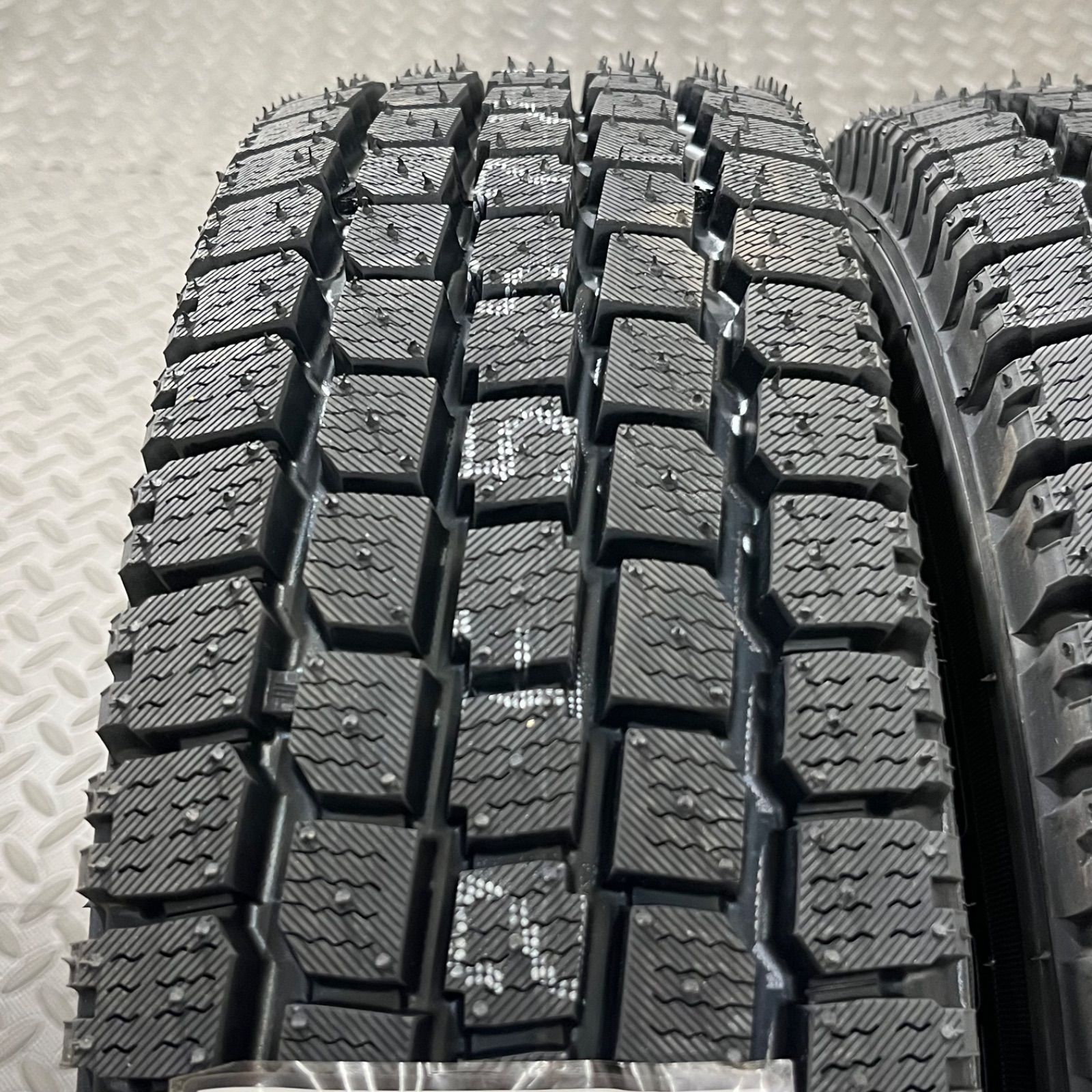 サンバーディアス