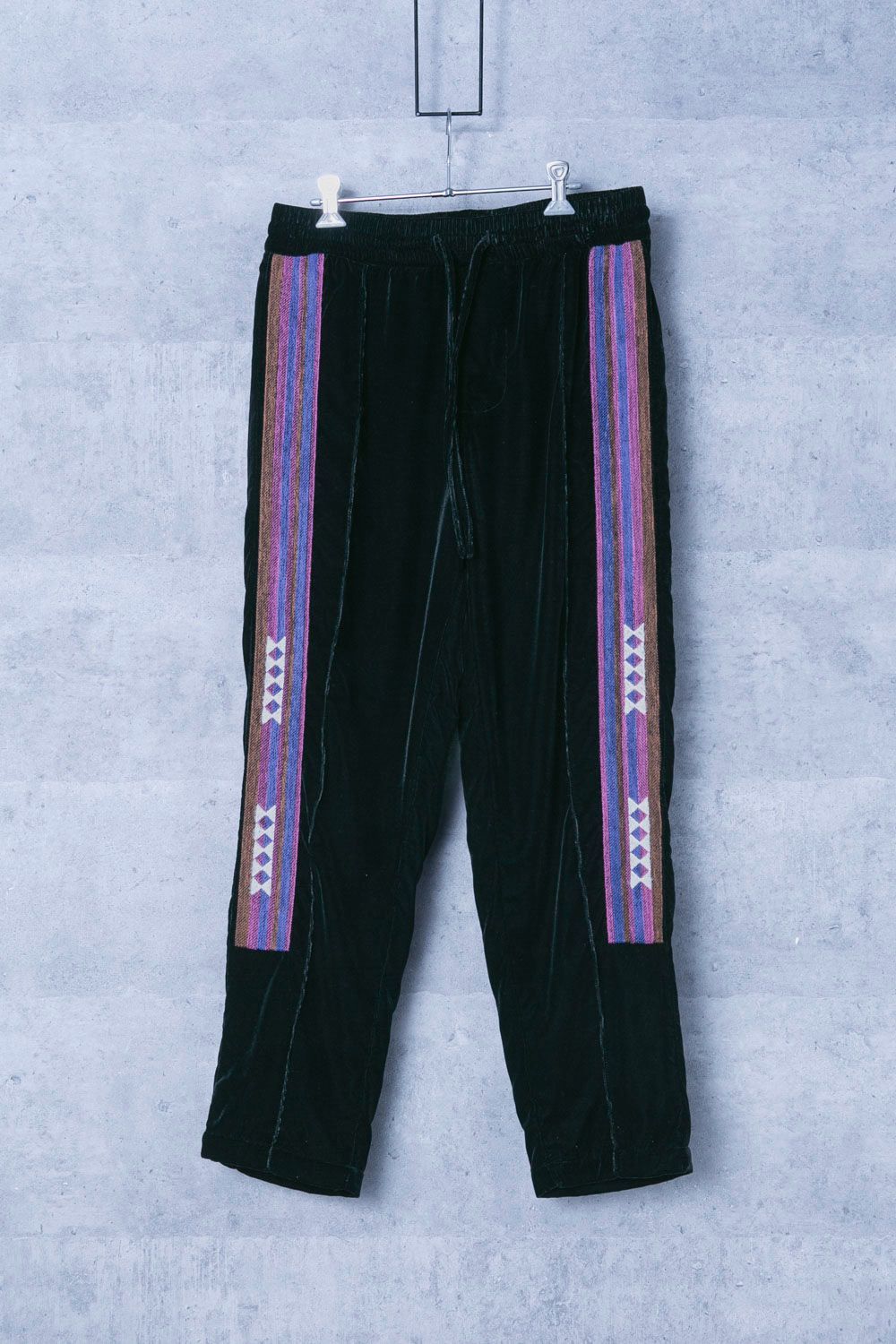 EMPORIO ARMANIエンポリオアルマーニベルベットトラックパンツ 