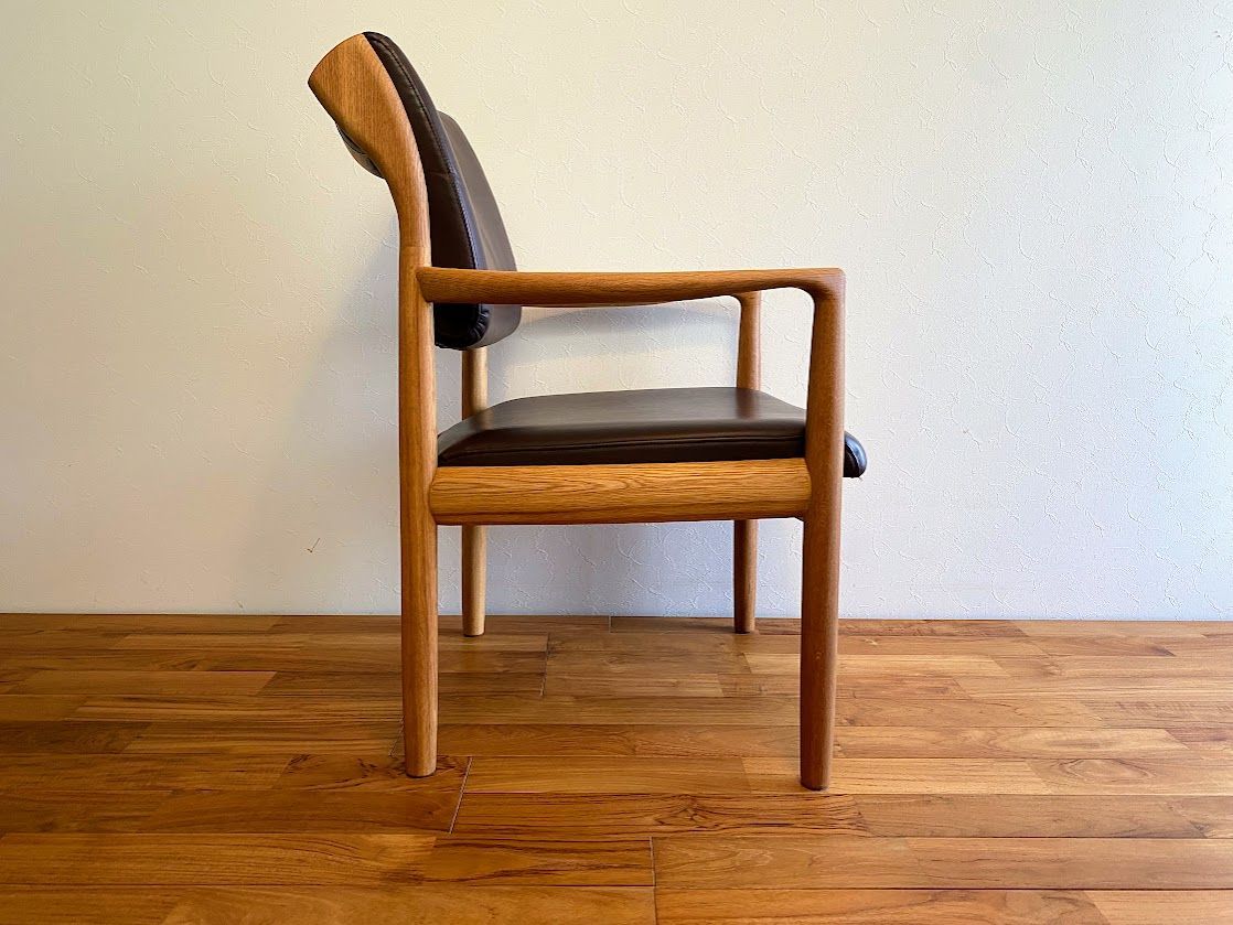 飛騨産業 CRESCENTシリーズ アーム チェア SG270A 仕上済① - メルカリ