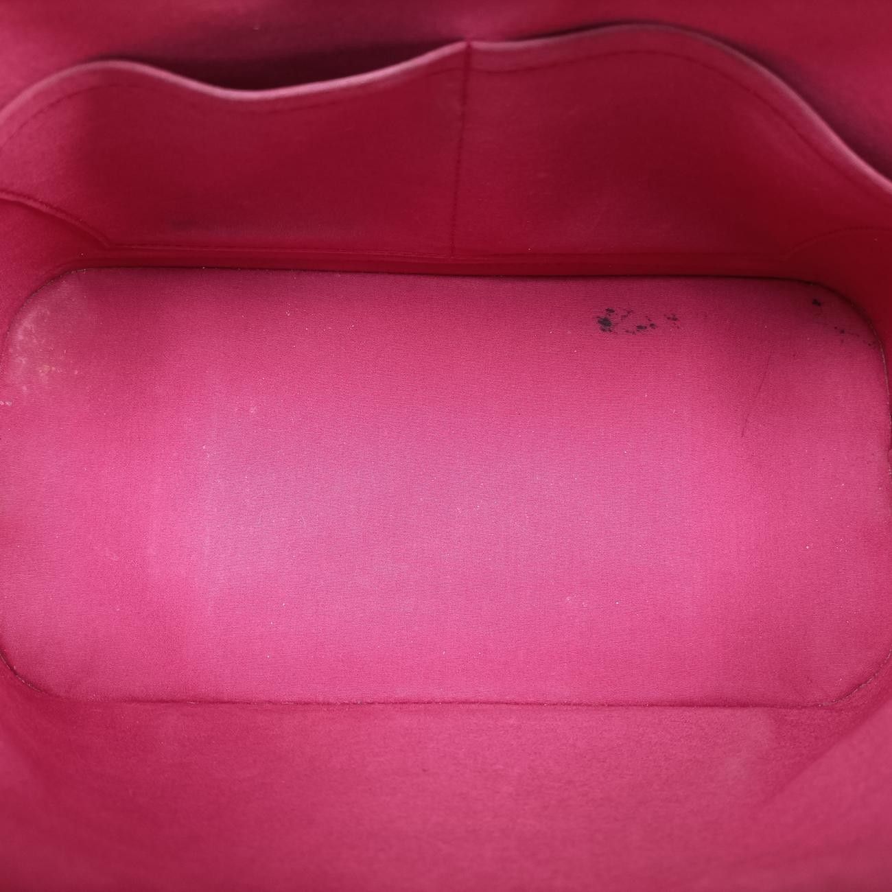 ルイヴィトンLouis VuittonアルマPMポムダムールヴェルニM90096MI2154