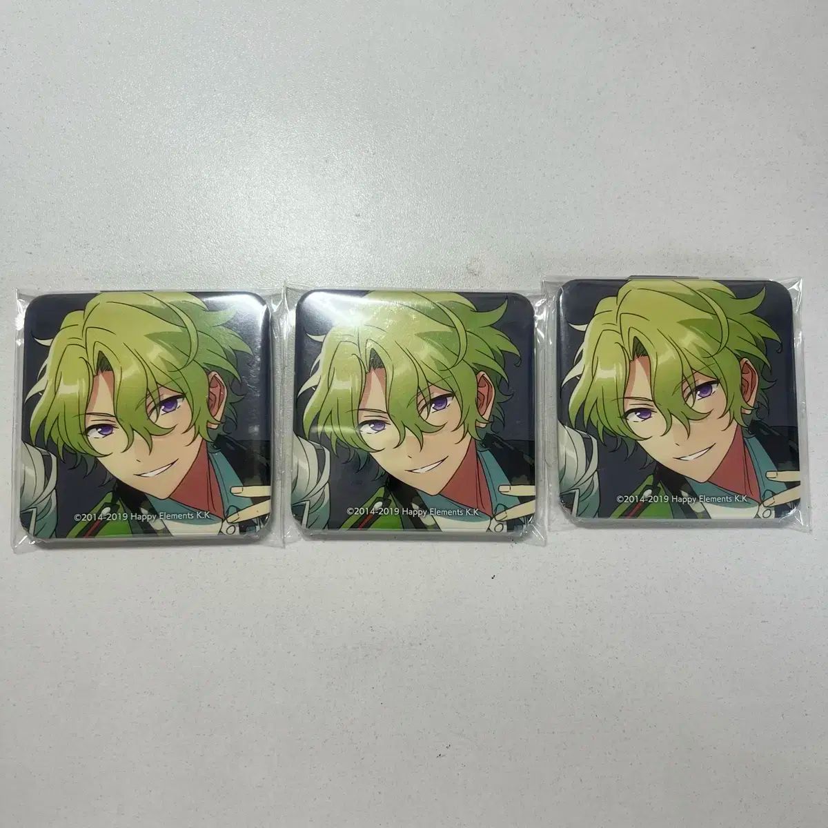 巴日和 缶バッジ まとめ売り あんスタ 巴日和 缶バッジ まとめ売り