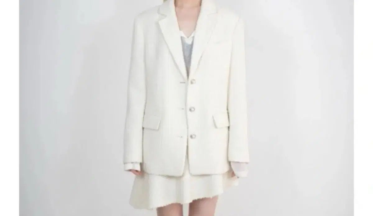 最安価に挑戦！ threetimes スリータイムズ リリー ツイード セットアップ アイボリー