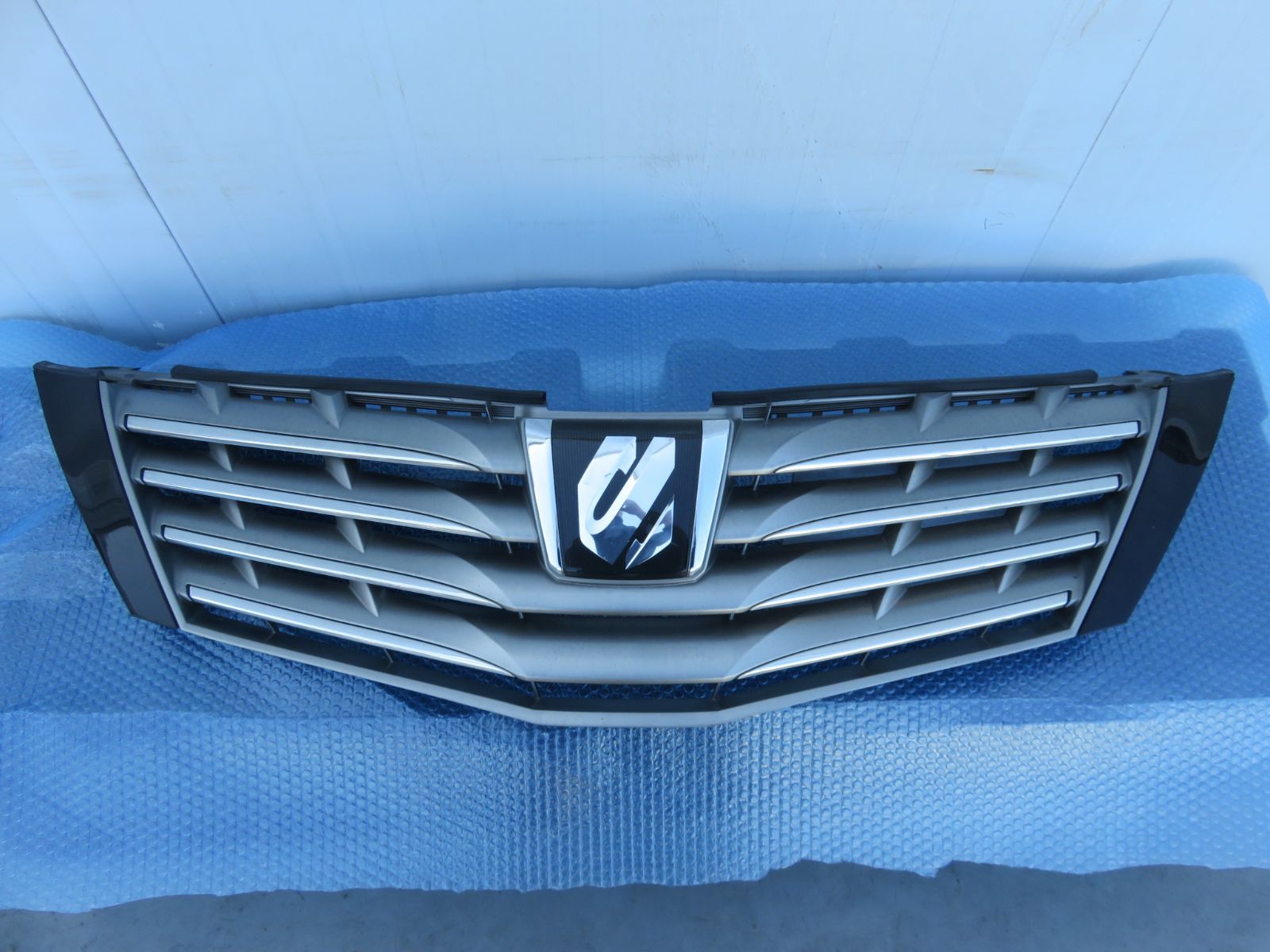 20系アルファード後期 ラジエターグリル トヨタ アルファード20系