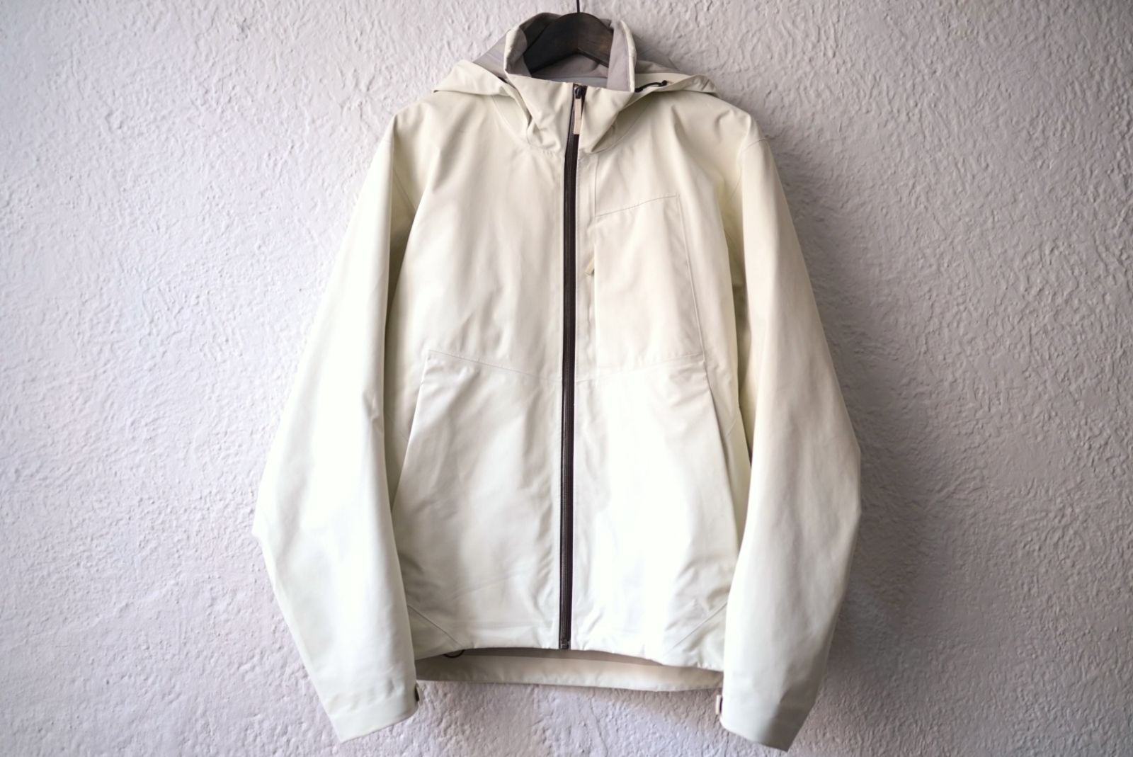 ALIGN SHELL JACKET マウンテンパーカー / ARC'TERYX VEILANCE(アークテリクスヴェイランス) - メルカリ