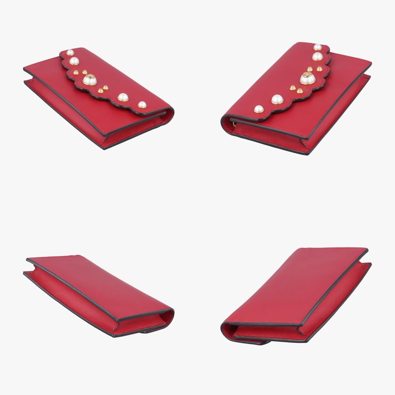 グッチ GGスプリーム パール 2wayチェーン財布 431478 グッチGucciピオニー GGスプリーム パール スカラップレッド