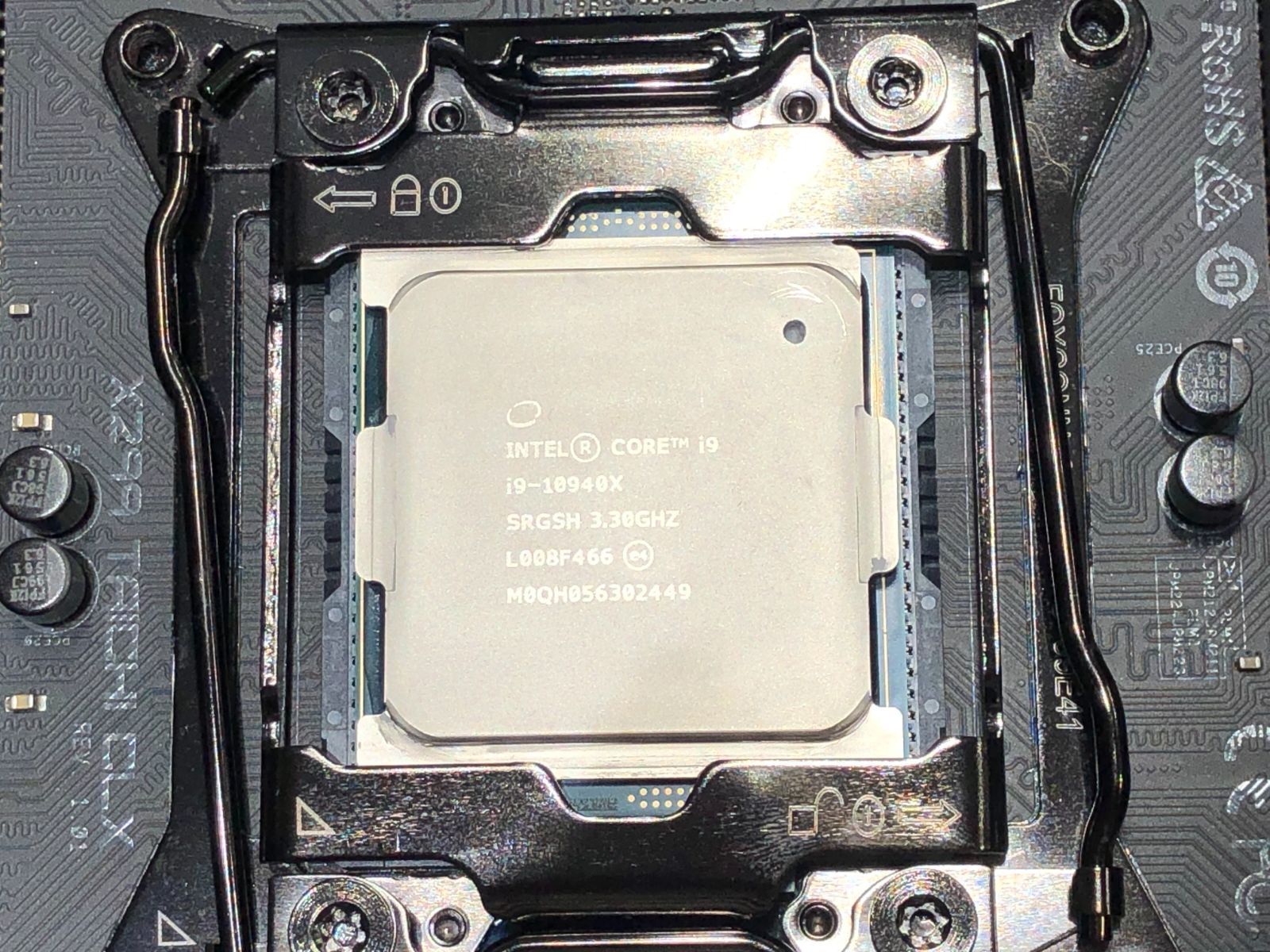 中古】Core i9-10940X + ASRock X299 Taichi CLX CPU+マザーボード