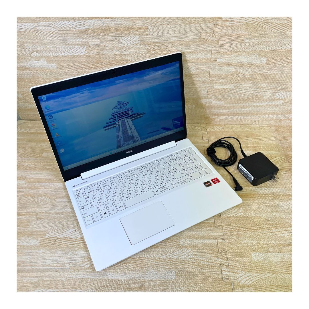 NEC PC-NS300RAW AMD Ryzen 3 3200U 8GB SSD 256GB office 2021 windows 11 ノートパソコン カメラ 動作品  NO.Y4105