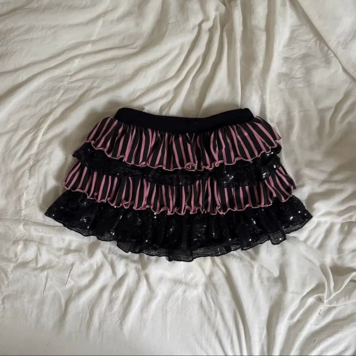 姉ギャル 姫ギャル パンク y2k Ping 검 ストライプ スパンコール 必須アイテム ティアードスカート