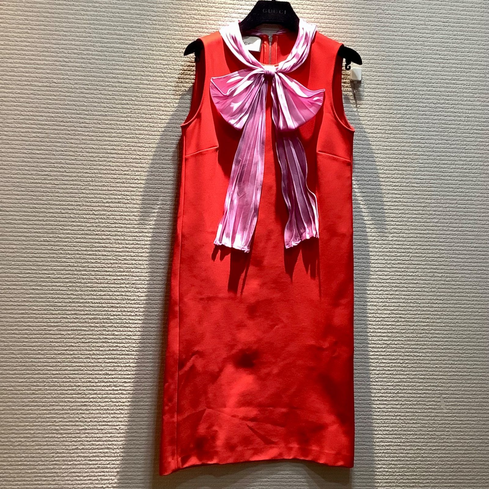 GUCCI 赤 リボン柄 ニットワンピース 半袖 GUCCI 赤 リボン柄 ニットワンピース 半袖 楽天市場】【返品可