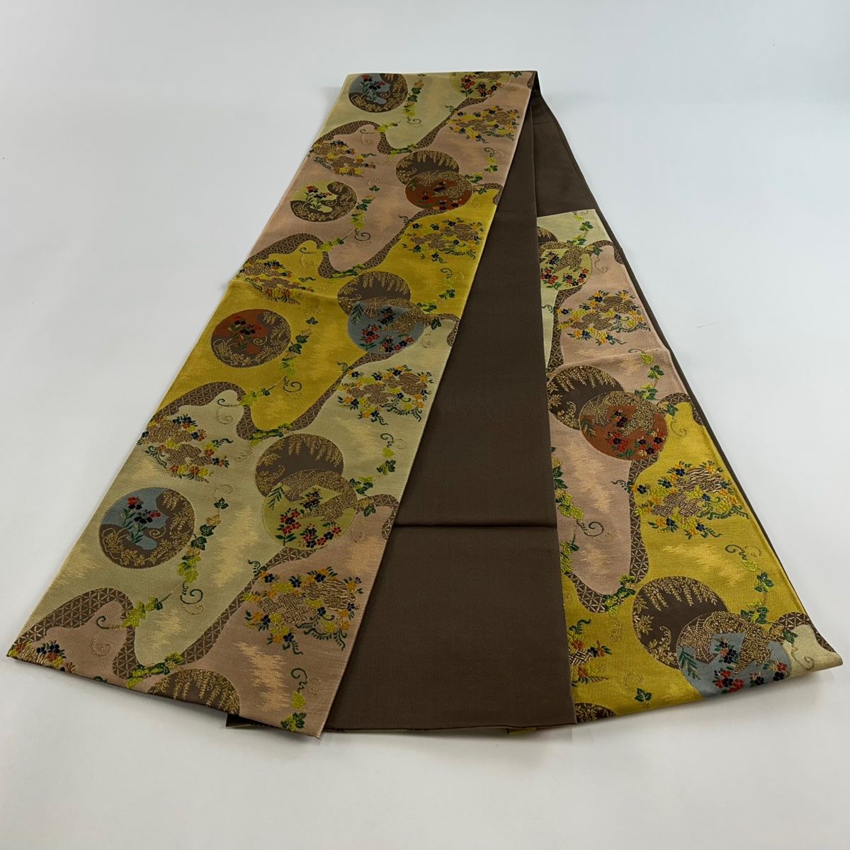 袋帯 美品 秀品 山草花円文 蔦 金糸 箔 黄土色 六通 正絹 【中古