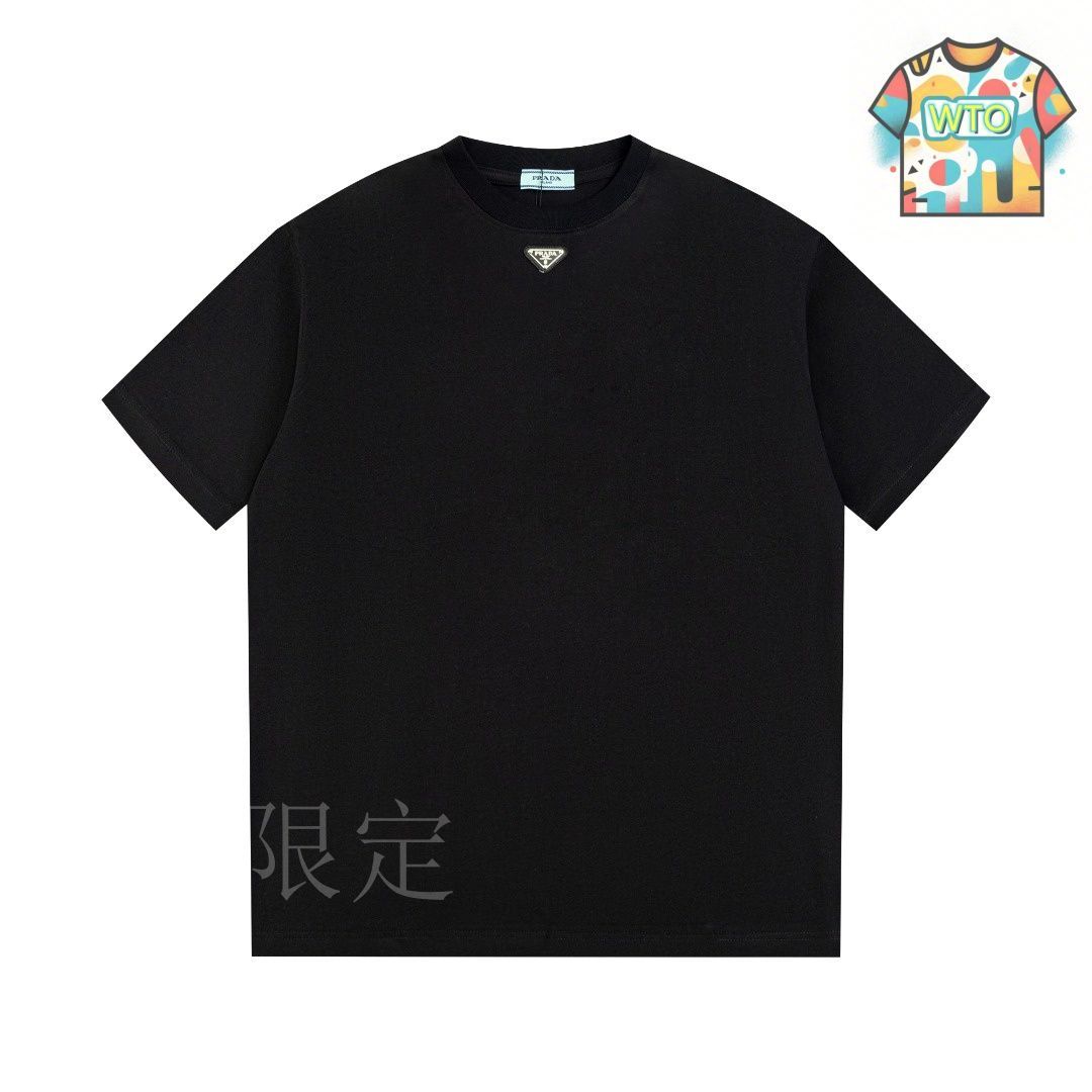 関税/送料込◆PRADA トライアングル ロゴ プレート Tシャツ PRADA (プラダ) 23AW Triangle Logo Plate Shirt トライアングル
