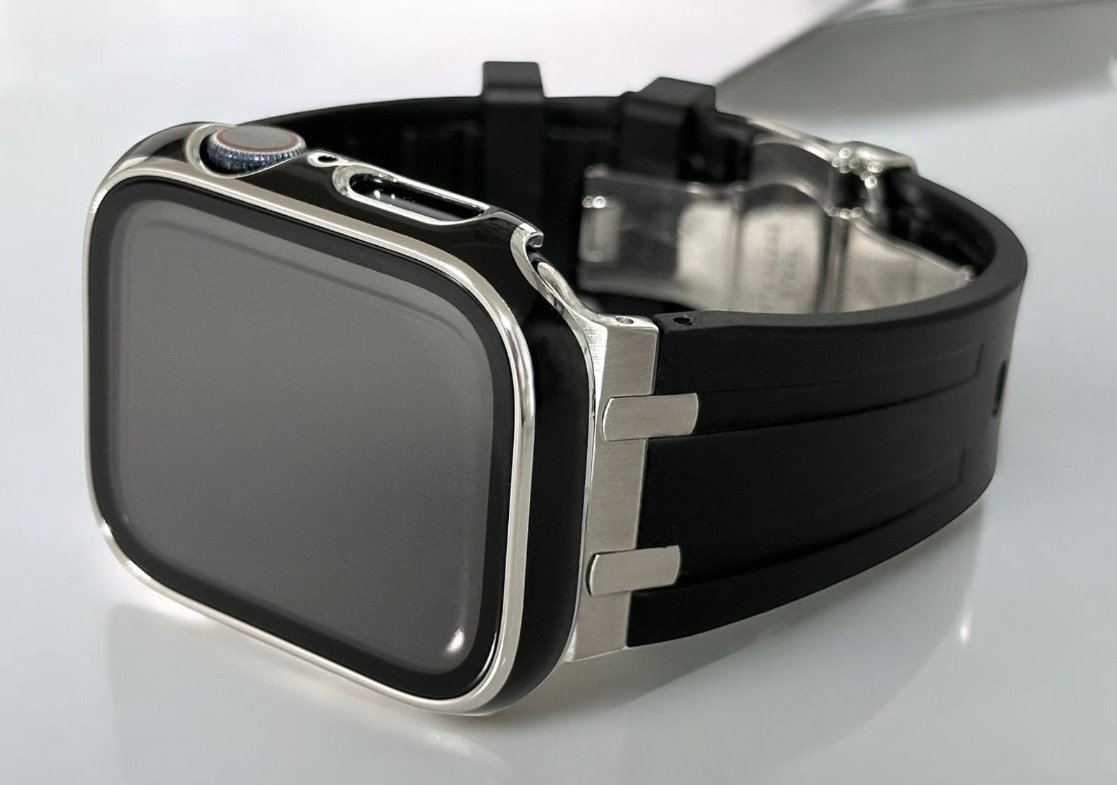 ブラックシルバー Apple Watchバンド ラバーベルト ステンレス アップルウォッチ画面保護カバー レーザー刻印ケース 40 mm 41 44 45 46 49 ウルトラ ultra 2