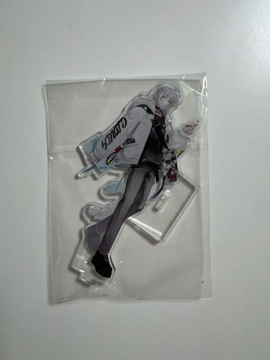 イロクラウド キービジュアル アクリルスタンド