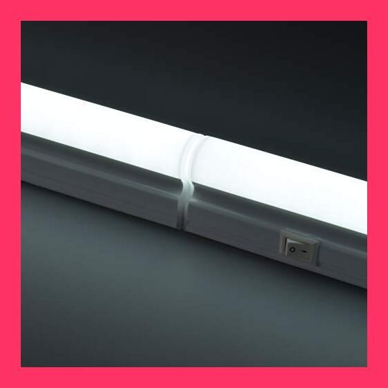 【スタッフおすすめ！】オーム(OHM) 電機 LEDイーブライトスリム ライトバー 300mm 昼光色 LT-NLESN05D-HN 06-4072