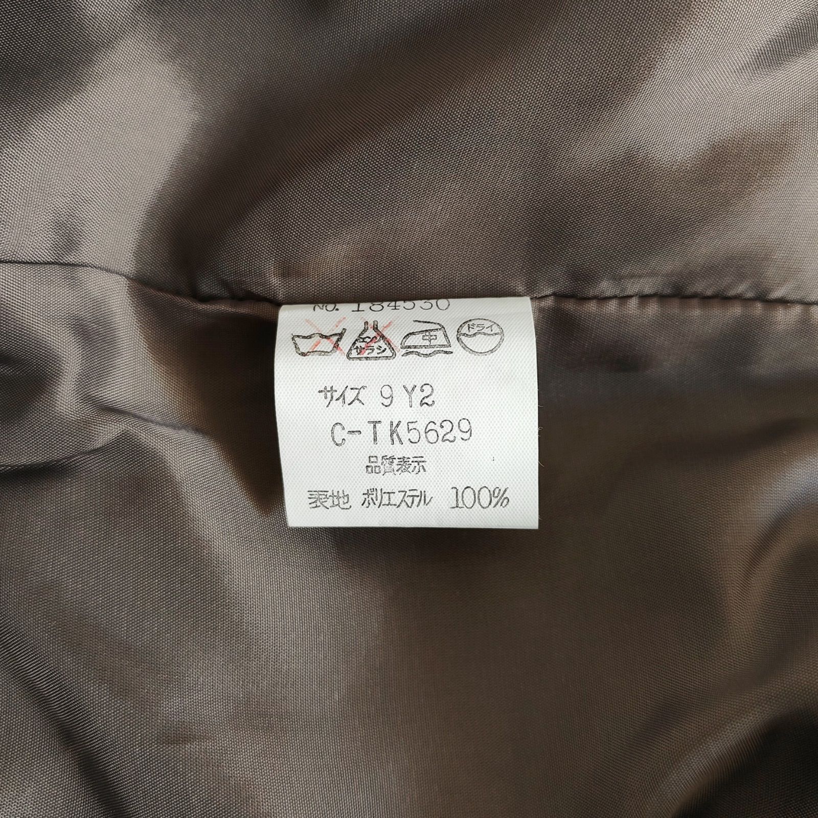 新品未使用タグ付き定価新品 ノーカラーコート ショートジャケット 金釦 長袖 カーキ グリーン 深緑色