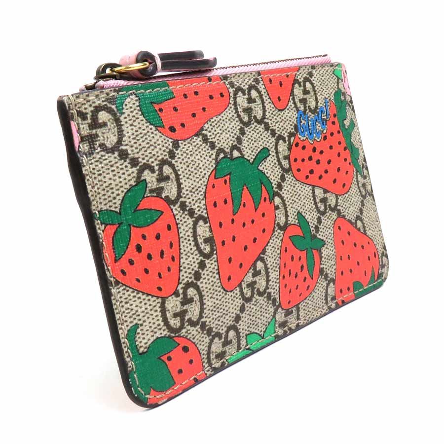 Gucci strawberry best sale key pouch