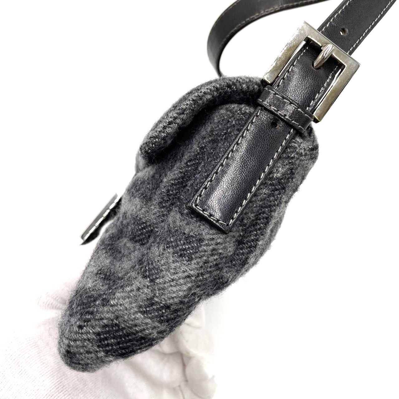 FENDI ズッカ ウールブランケット FENDI ズッカ ウールブランケット