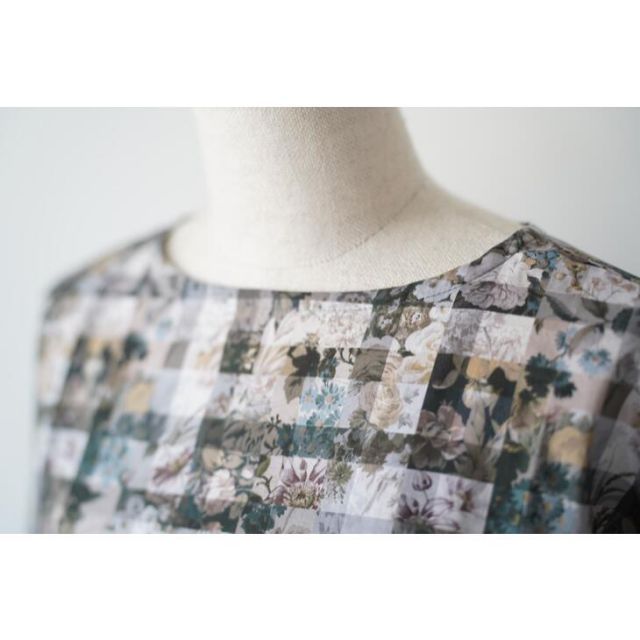 sosotto (ソソット) | LIBERTY タナローン Tブラウス (off x navy/archive gingham) | トップス ブラウス sosotto (ソソット) | LIBERTY タナローン Tブラウス (off x