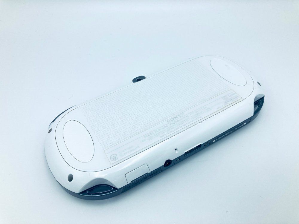 PlayStation Vita プレイステーション ヴィータ Wi‐Fiモデル クリスタル ホワイト PCH-1000 ZA02