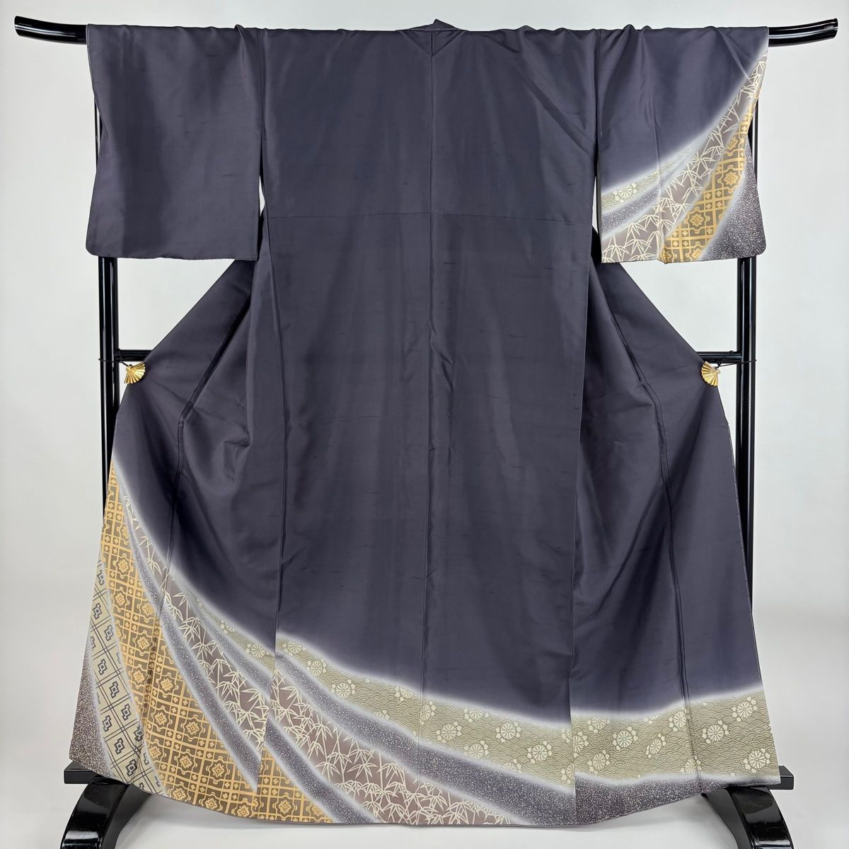 付下げ 身丈165.5cm 裄丈71cm L 袷 紬地 やまと 笹 格子 ぼかし 灰紫 正絹 名品