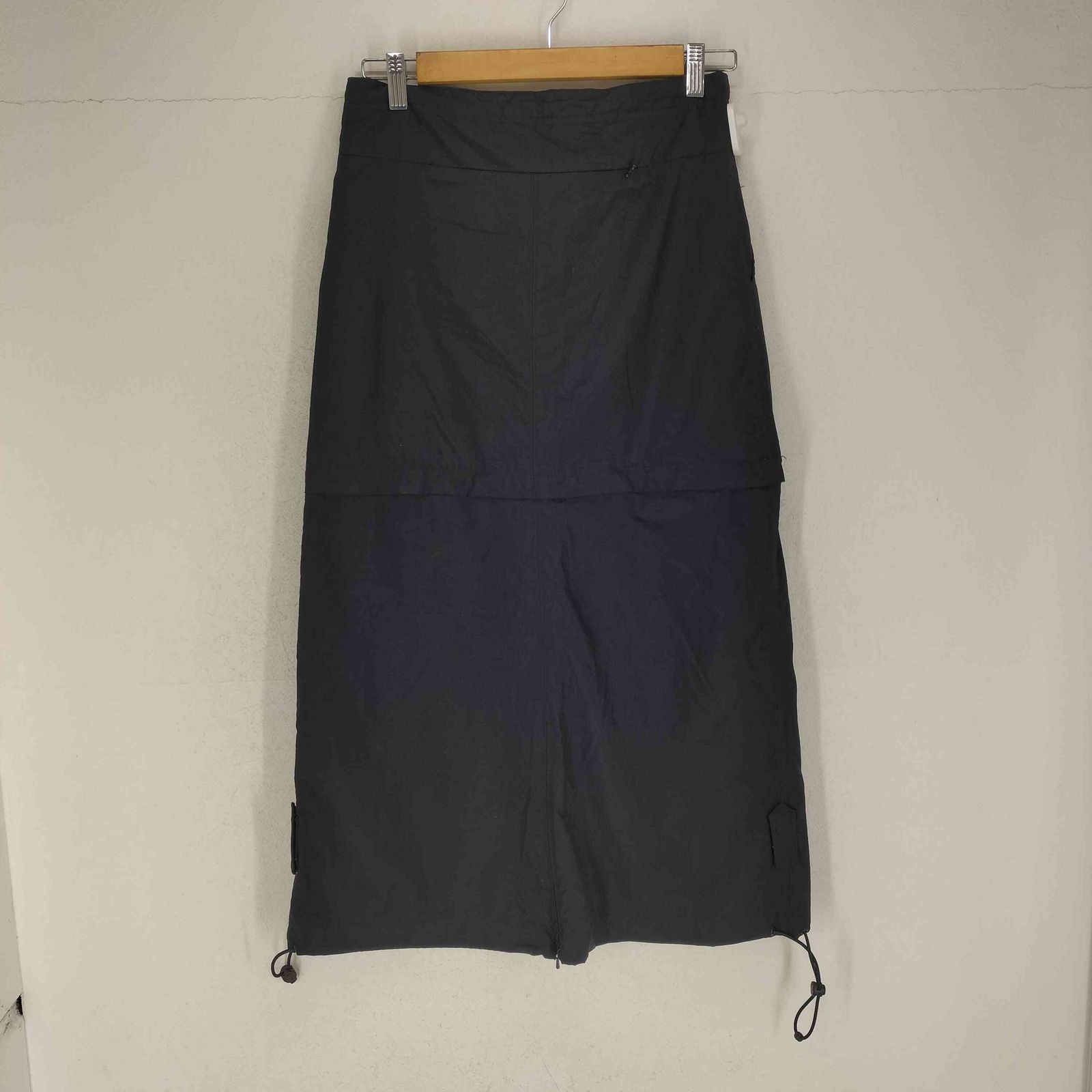 ナイキエーシージー NIKE ACG 2WAYナイロンマキシスカート ナイキエーシージー NIKE ACG 2WAYナイロンマキシスカート