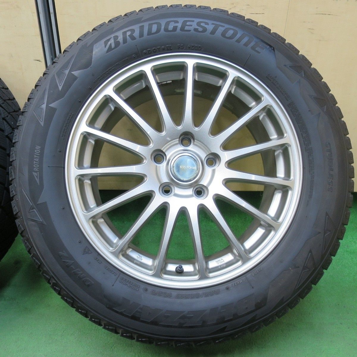 BSエコフォルム ブリザック DM-V2 225/65R17 ハリアー CX-5 ブリザック エクストレイル RAV4 ハリアー CR-V CX-5 CX-8等 17