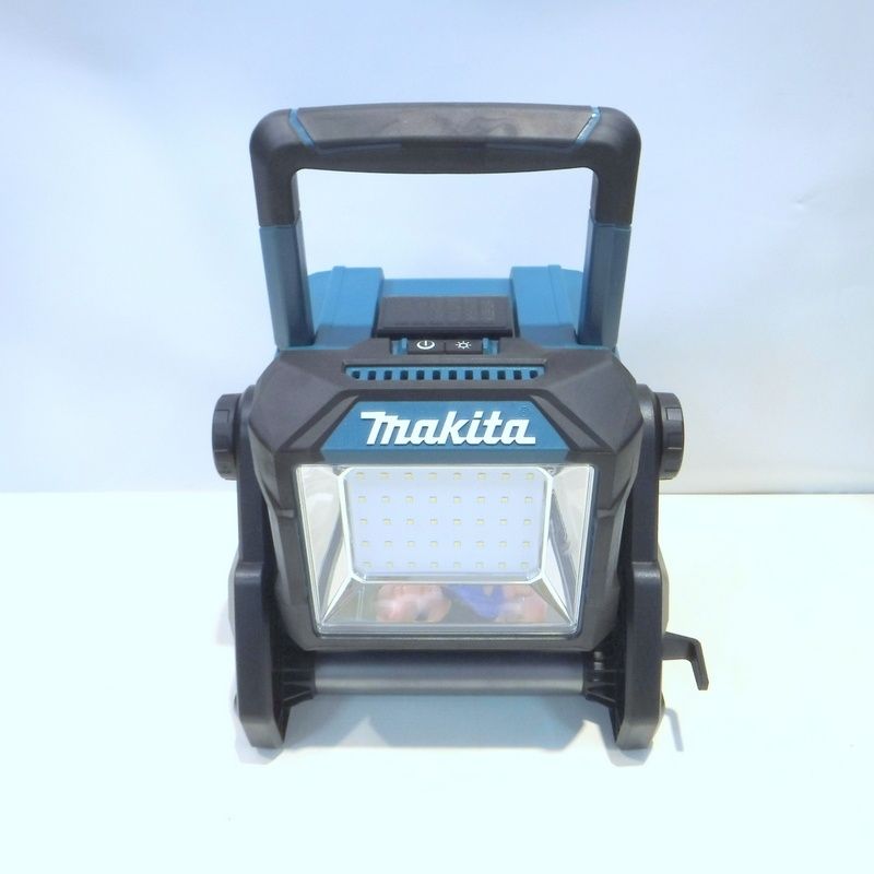 マキタ 充電式スタンドライト ML004G 未使用 40Vmax LEDライト 作業灯 