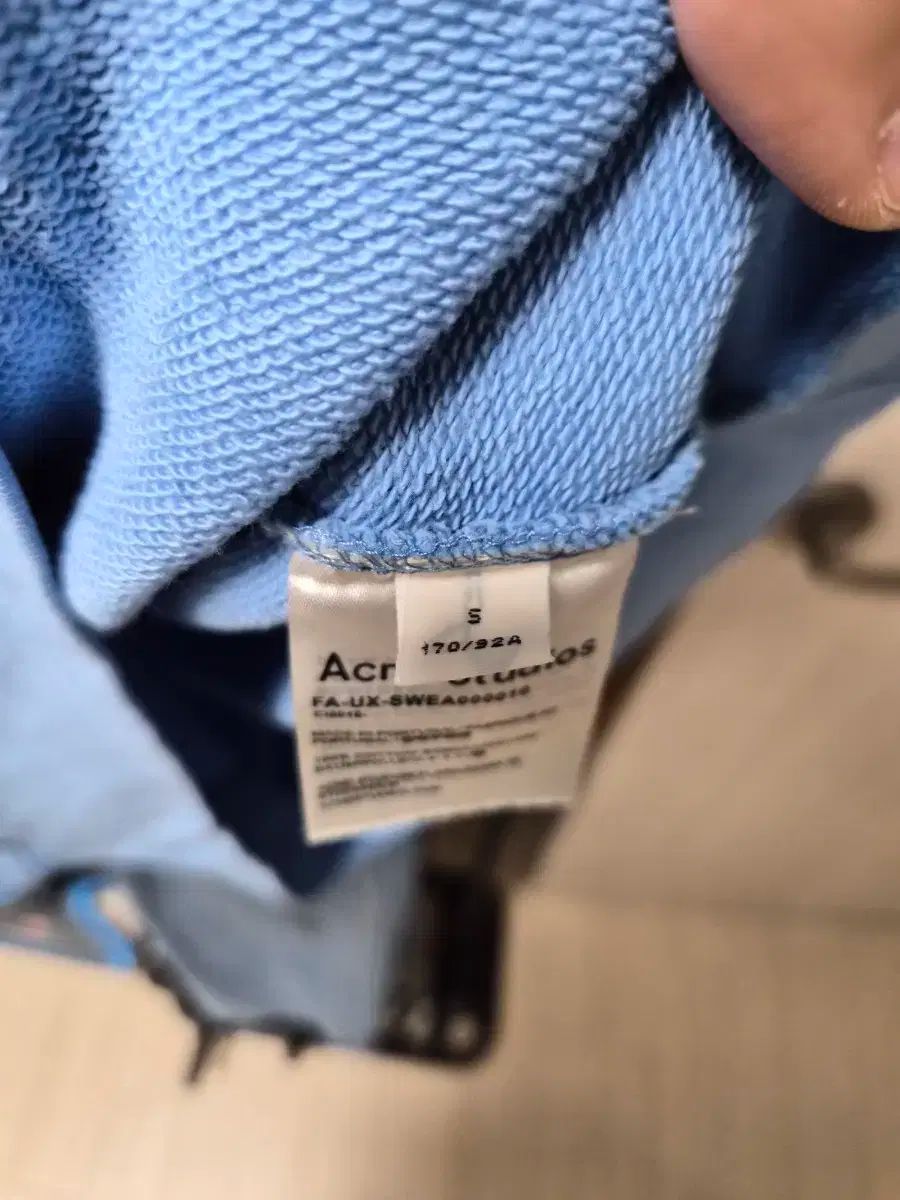 全商品送料無料! アクネストゥディオズ フォーバ スウェット スカイブルー S