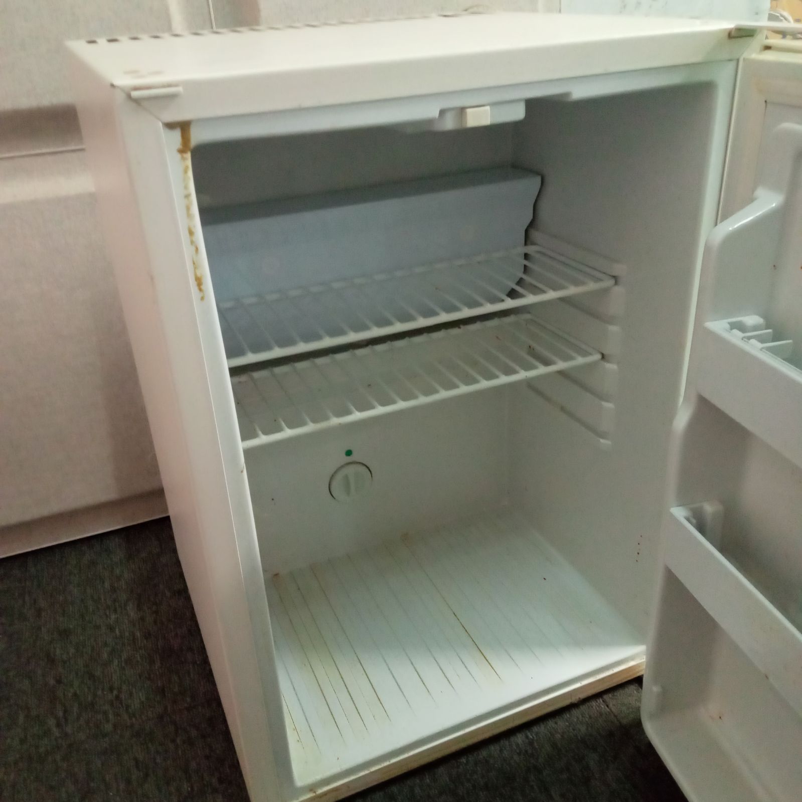 エクセレンス電気冷蔵庫